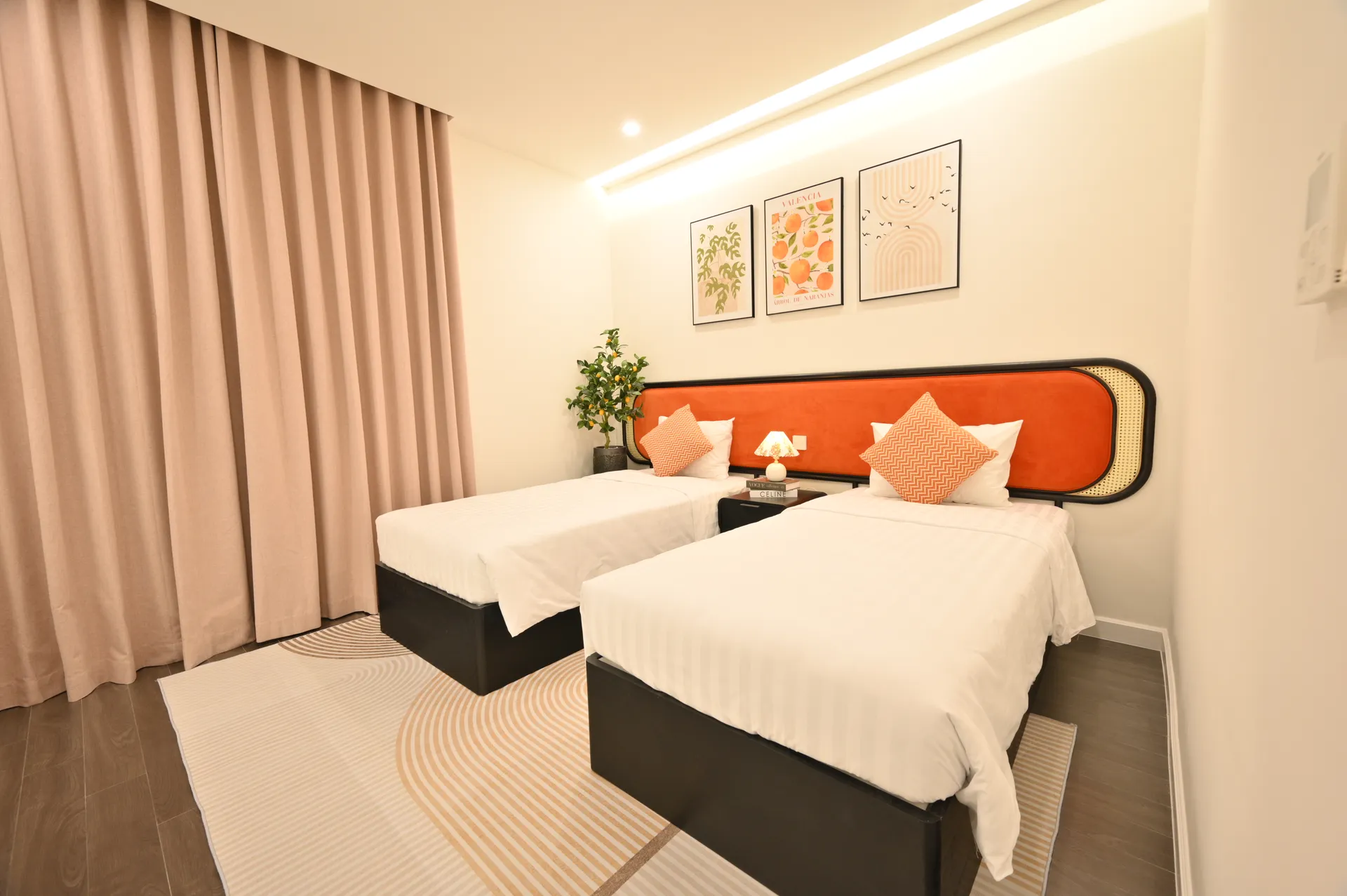 Căn Hộ 2 Phòng Ngủ, Có Ban Công