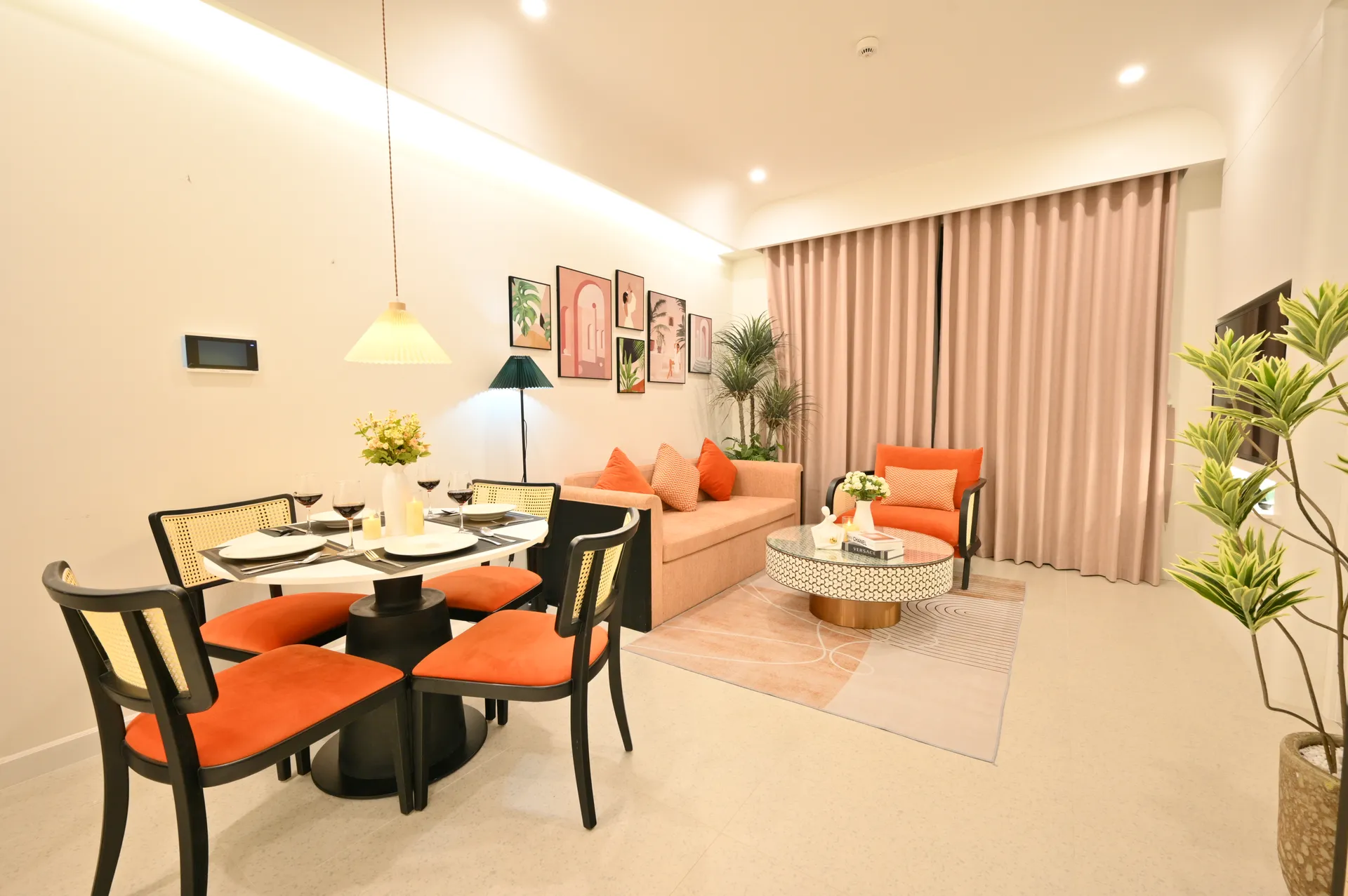 Căn Hộ 2 Phòng Ngủ, Có Ban Công