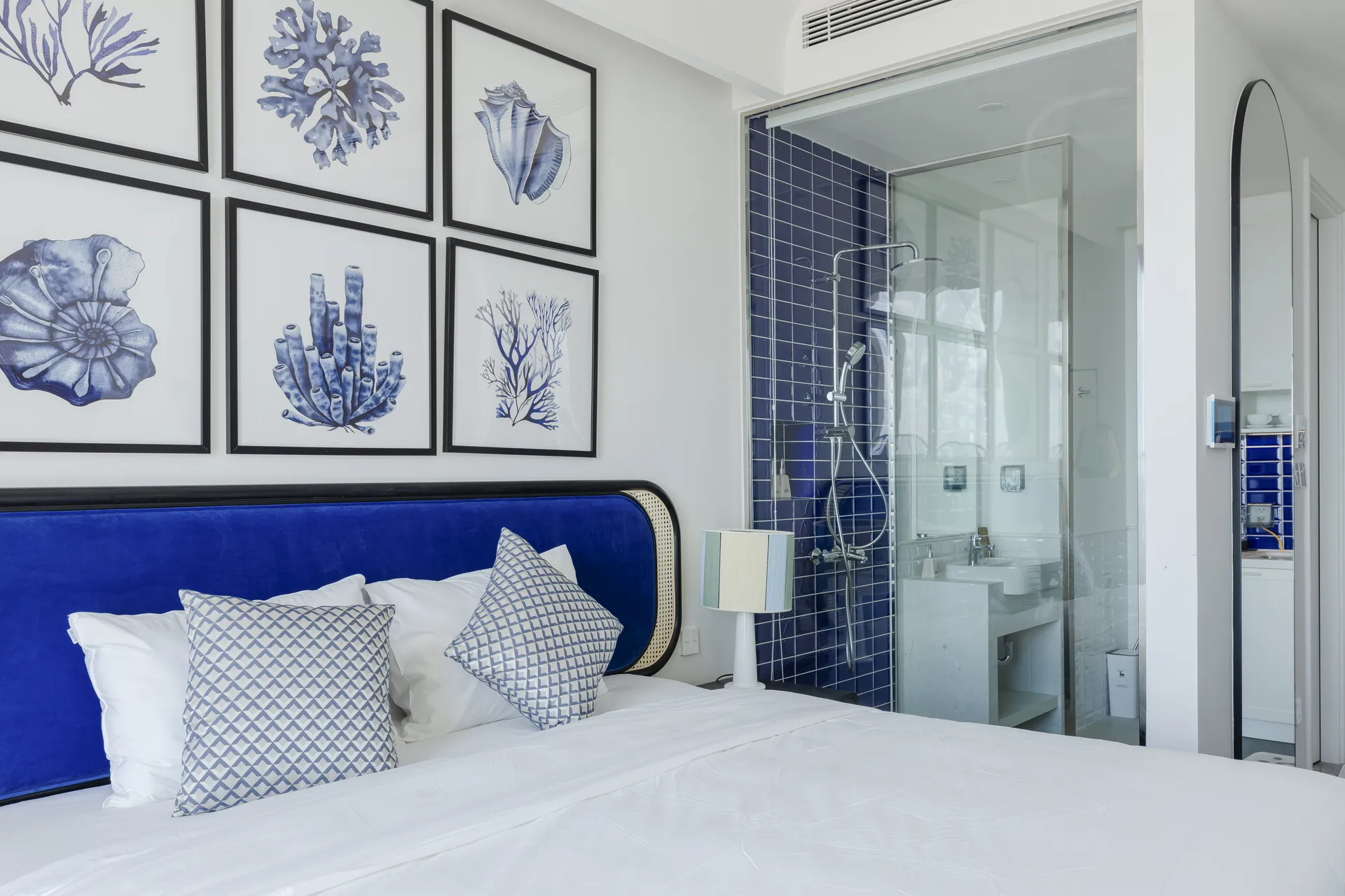 Căn Hộ Studio Giường Lớn, Có Ban Công, Tầm Nhìn Pháo Hoa, Hướng Biển